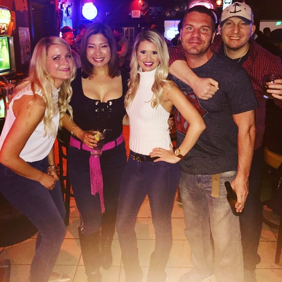 Instagram: Poshinmywaytofreedom - Picture 6 of 8